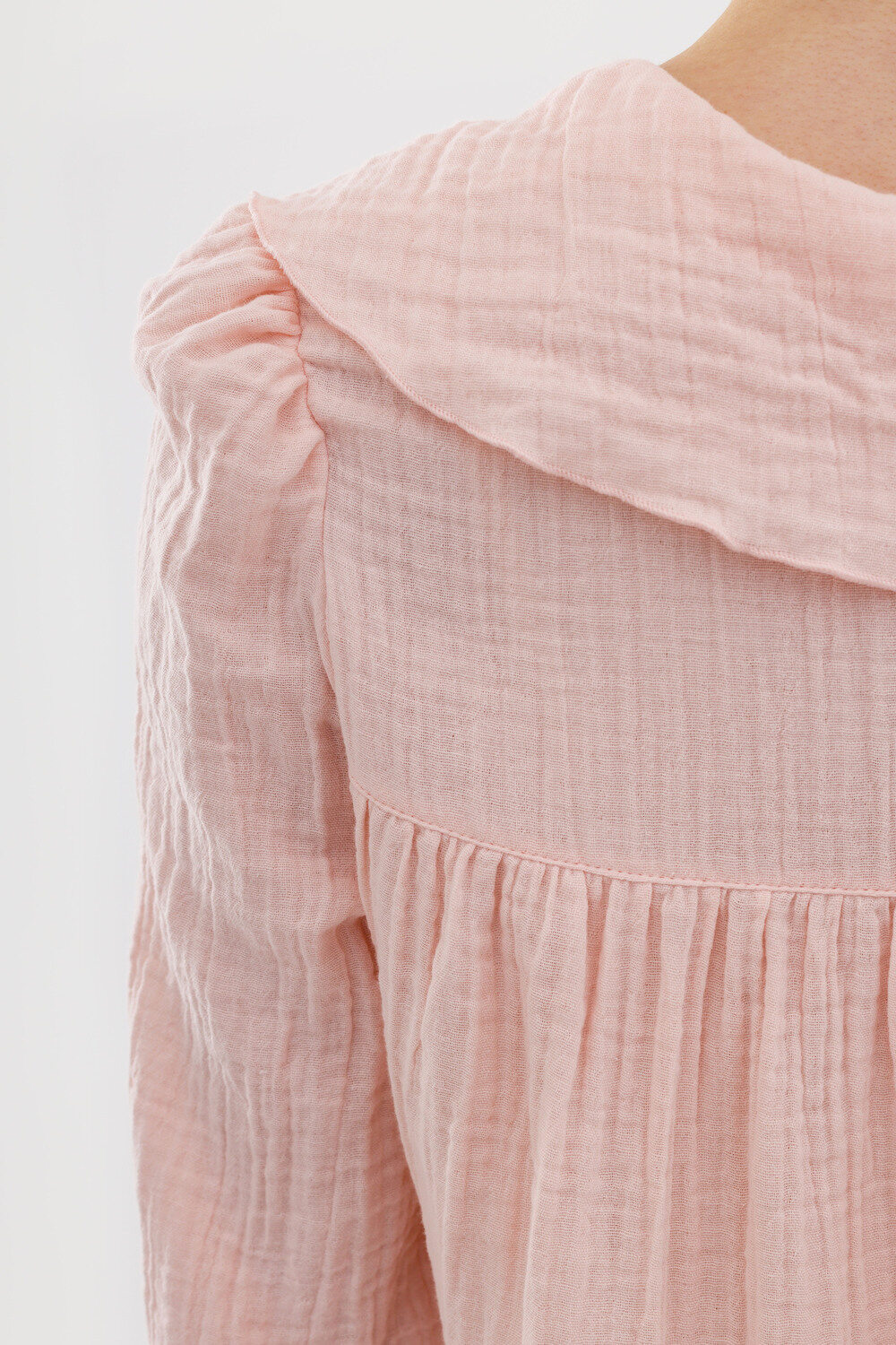 Платье с подрезом «Розовый налив»