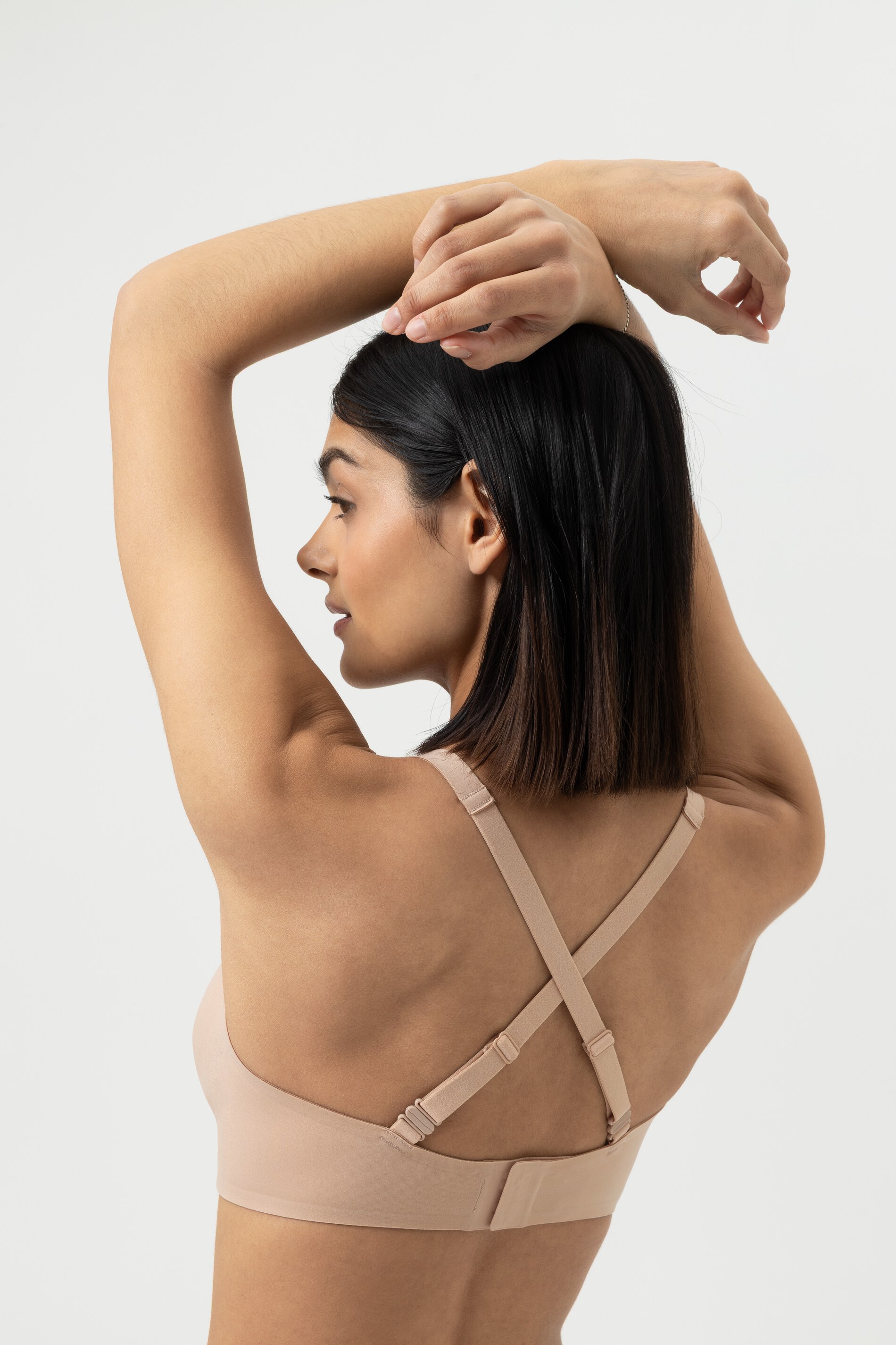 MEY (Simply better invisibles) Triangle bra «Cream tan»