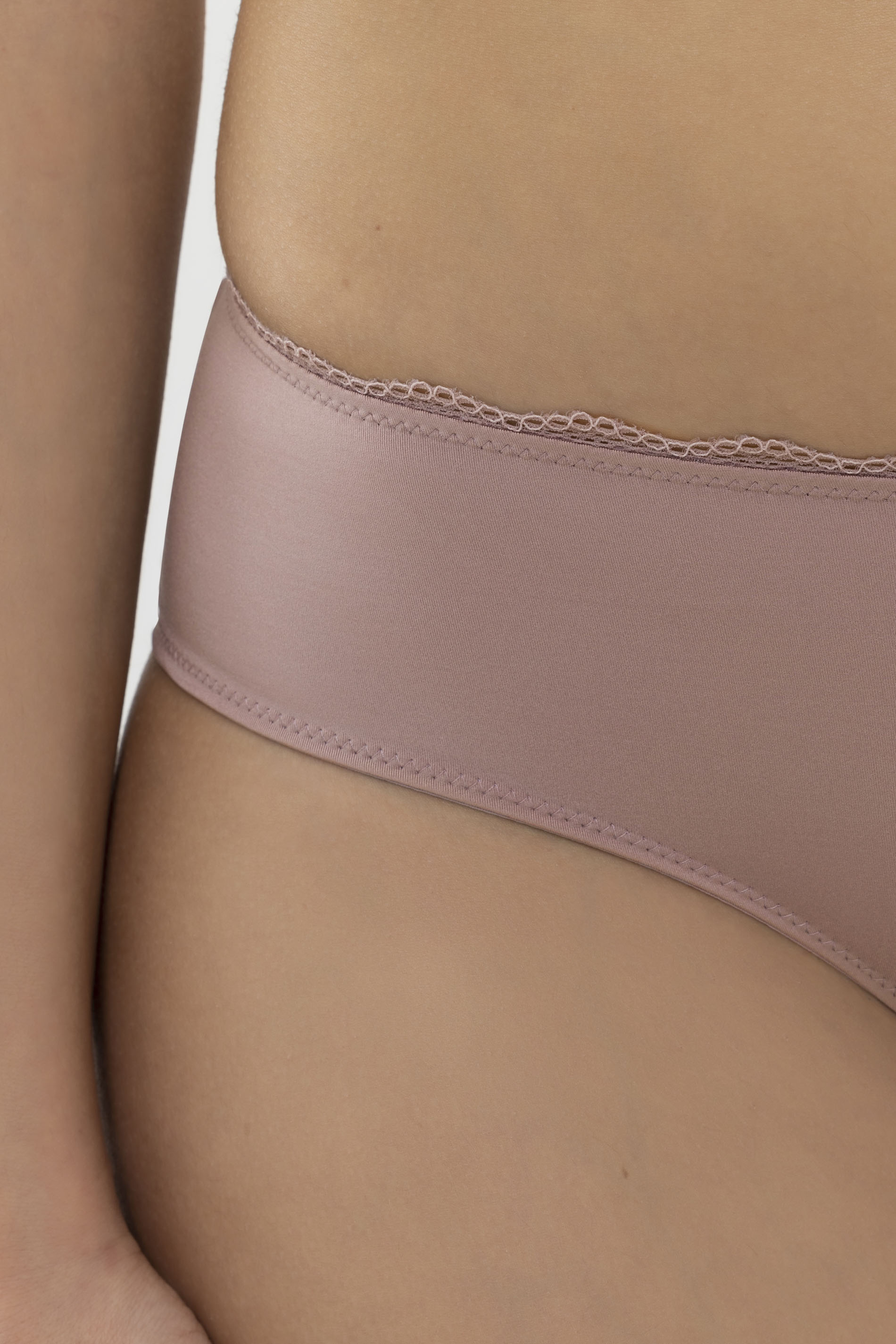 MEY (Amorous) Трусы хипстеры с кружевом «Wet sand»