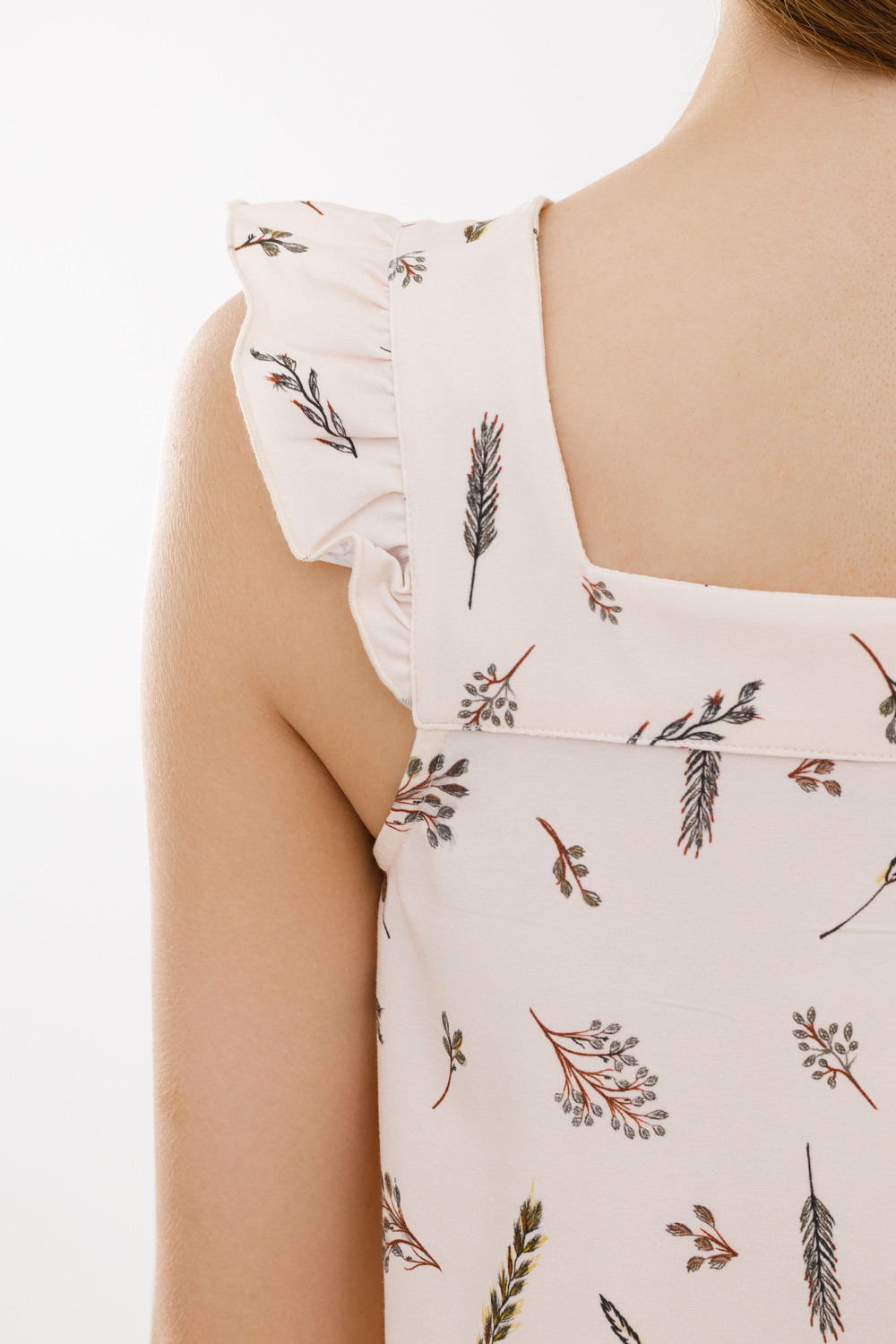 Сорочка на широких бретелях  «После росы»