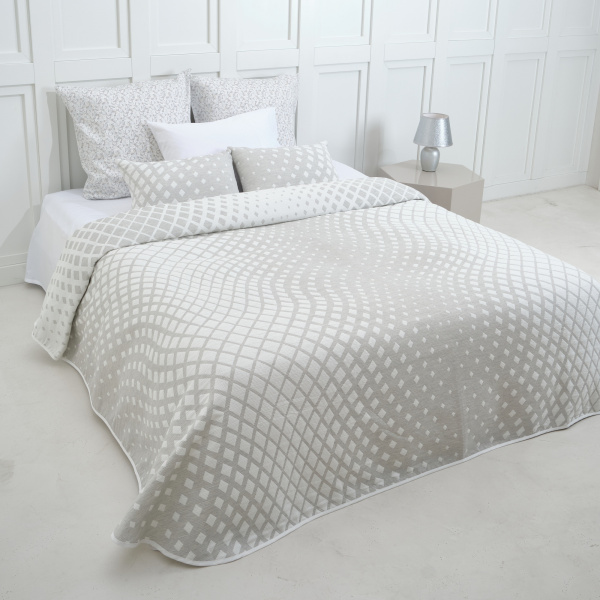 Двухстороннее покрывало «Miranda»