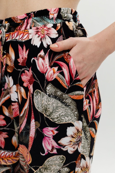 Брюки зауженные «Tropical Night»