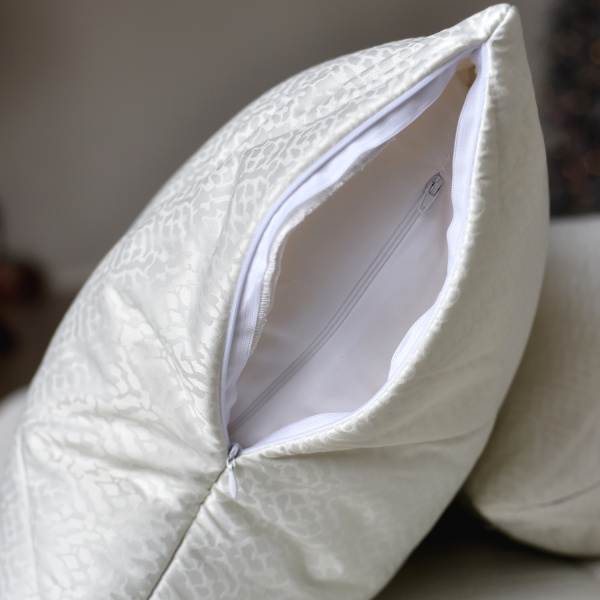 Подушка «CASHMERE SIESTA»