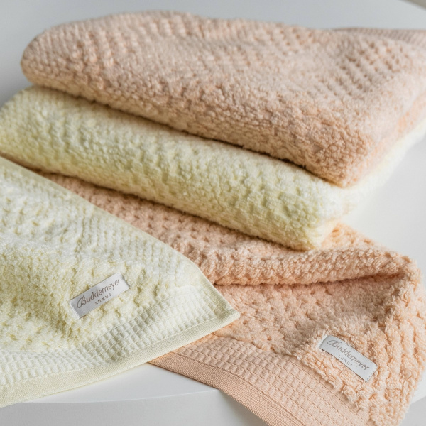 Полотенце «SNAKE OXI» сливочный