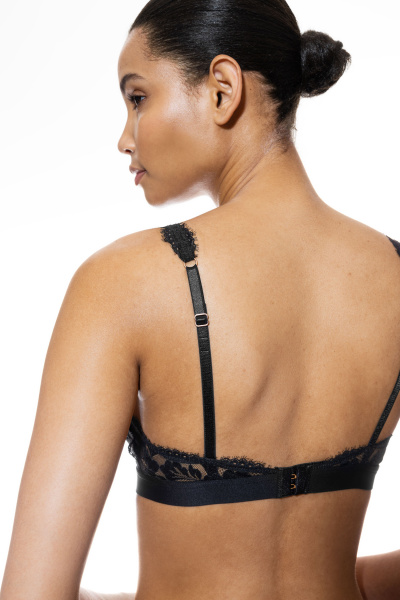 MEY (Poetry vogue) Бюстгальтер без косточек «Black»
