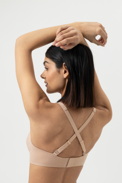 MEY (Simply better invisibles) Triangle bra «Cream tan»