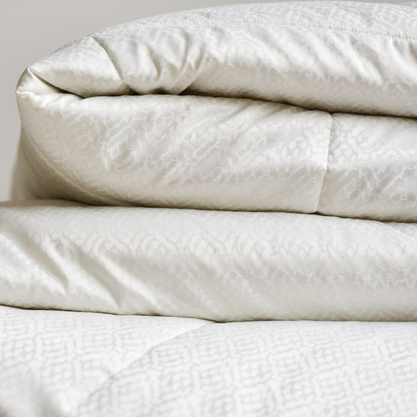 Одеяло «CASHMERE SIESTA» Одеяло «CASHMERE SIESTA»