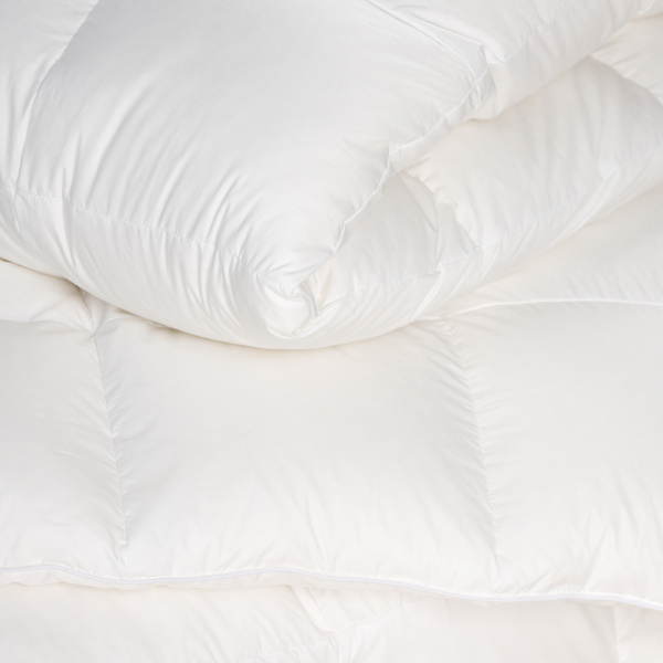 Одеяло «Гусиный пух» всесезонное