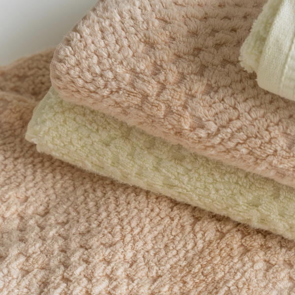 Полотенце «SNAKE OXI» абрикосовый