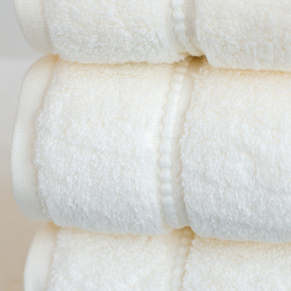 Полотенце «CONFORTO» кремовый