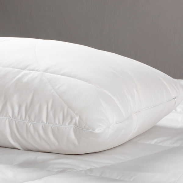 Подушка «ROYAL CAMEL»